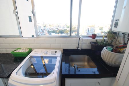 Apartamento à venda com 95m², 2 quartos e 2 vagasÁrea de Serviço