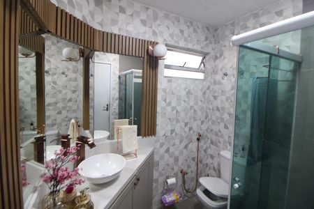 Apartamento à venda com 95m², 2 quartos e 2 vagasBanheiro