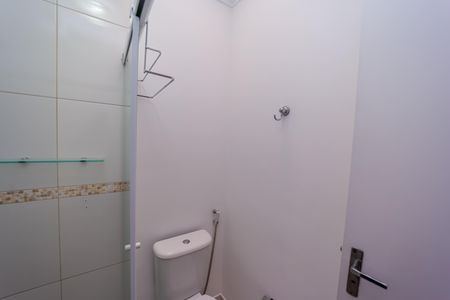 Casa de condomínio para alugar com 110m², 3 quartos e 2 vagasBanheiro Social