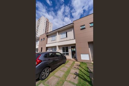 Casa de condomínio para alugar com 110m², 3 quartos e 2 vagasGaragem
