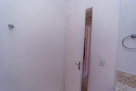 Casa de condomínio para alugar com 110m², 3 quartos e 2 vagasBanheiro Social