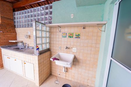 Casa de condomínio para alugar com 110m², 3 quartos e 2 vagasÁrea de Serviço