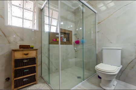 Apartamento à venda com 170m², 4 quartos e 2 vagasSuíte 2 - Banheiro