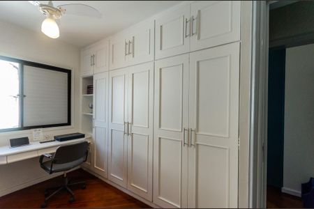 Apartamento à venda com 170m², 4 quartos e 2 vagasSuíte 1