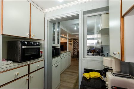 Apartamento à venda com 170m², 4 quartos e 2 vagasCozinha