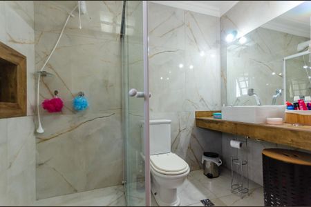 Apartamento à venda com 170m², 4 quartos e 2 vagasSuíte 2 - Banheiro