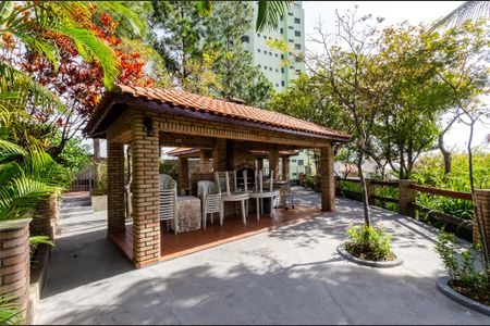 Apartamento à venda com 170m², 4 quartos e 2 vagasÁrea comum - Churrasqueira