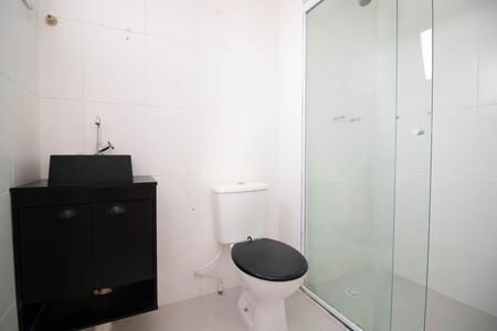 Apartamento para alugar com 48m², 2 quartos e 1 vaga Apartamento para alugar com 48m², 2 quartos e 1 vagaBanheiro