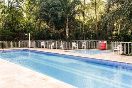 Apartamento para alugar com 48m², 2 quartos e 1 vaga Apartamento para alugar com 48m², 2 quartos e 1 vagaÁrea comum - Piscina