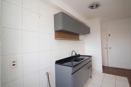Cozinha de apartamento para alugar com 2 quartos, 48m² em Jardim Bela Vista, Guarulhos