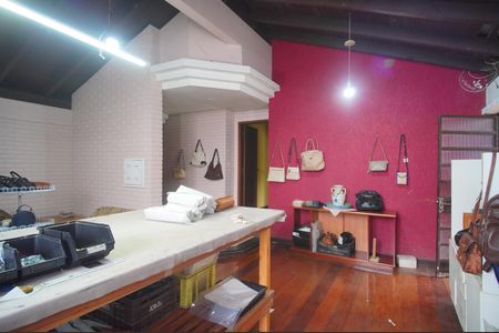 Casa à venda com 244m², 3 quartos e 2 vagasSala/Cozinha