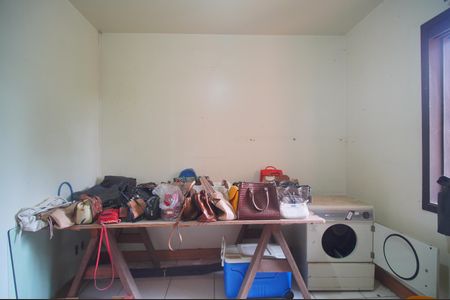 Casa à venda com 244m², 3 quartos e 2 vagasQuarto 2