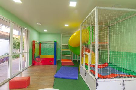 Casa de condomínio à venda com 144m², 3 quartos e 2 vagasBrinquedoteca