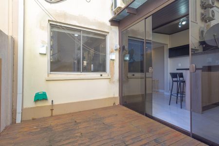 Casa de condomínio à venda com 144m², 3 quartos e 2 vagasVaranda