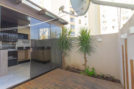 Casa de condomínio à venda com 144m², 3 quartos e 2 vagasVaranda