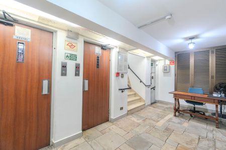 Apartamento à venda com 50m², 1 quarto e sem vagaHall Entrada