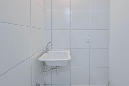 Apartamento para alugar com 34m², 2 quartos e sem vaga Apartamento para alugar com 34m², 2 quartos e sem vagaCozinha e Área de Serviço