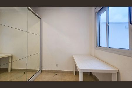 Quarto 1 de apartamento para alugar com 2 quartos, 50m² em Vila Santa Catarina, São Paulo