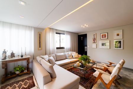 Apartamento à venda com 184m², 4 quartos e 3 vagasSala