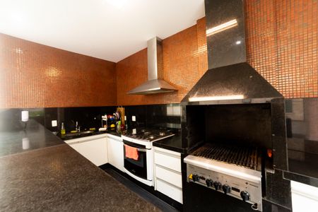 Apartamento à venda com 184m², 4 quartos e 3 vagasÁrea gourmet