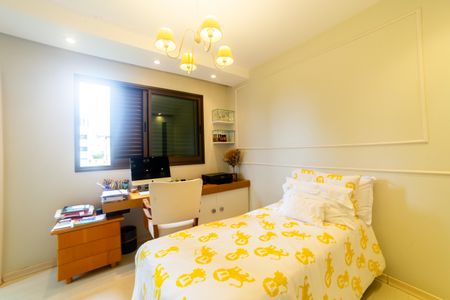 Apartamento à venda com 184m², 4 quartos e 3 vagasSuíte 2