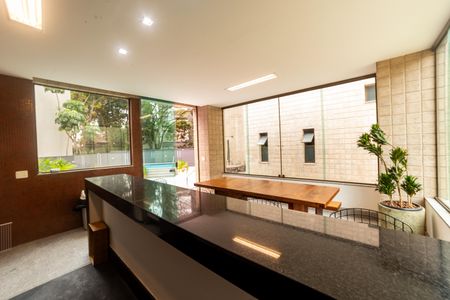 Apartamento à venda com 184m², 4 quartos e 3 vagasÁrea gourmet