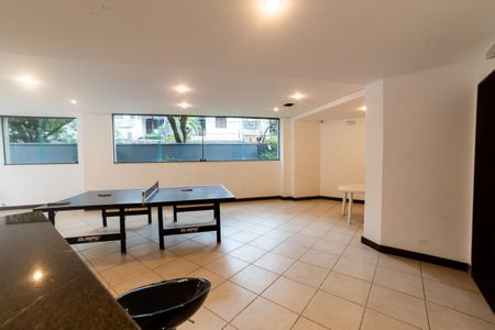 Apartamento à venda com 184m², 4 quartos e 3 vagasÁrea comum - Salão de festas