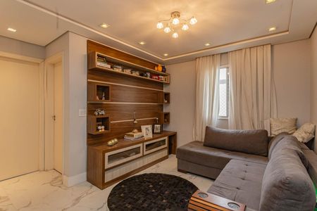 Sala de apartamento para alugar com 3 quartos, 64m² em Parque Bristol, São Paulo