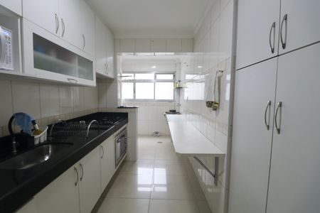 Apartamento para alugar com 110m², 3 quartos e 2 vagasCozinha