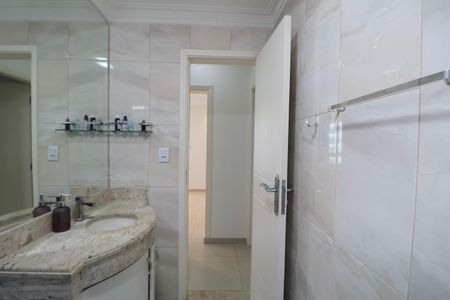 Apartamento para alugar com 110m², 3 quartos e 2 vagasBanheiro Social