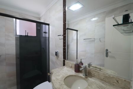 Apartamento para alugar com 110m², 3 quartos e 2 vagasBanheiro Social