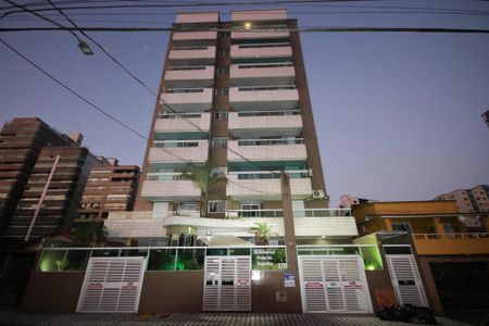 Apartamento para alugar com 69m², 2 quartos e 1 vaga Apartamento para alugar com 69m², 2 quartos e 1 vagaFachada
