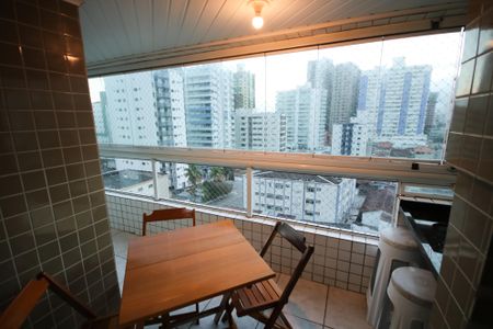 Varanda de apartamento para alugar com 2 quartos, 69m² em Guilhermina, Praia Grande