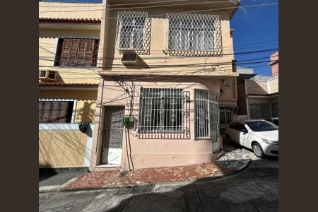 Casa à venda com 65m², 1 quarto e 1 vagaFachada