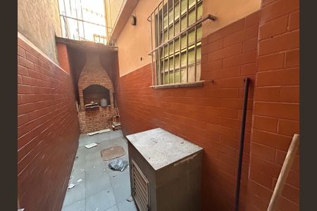 Casa à venda com 65m², 1 quarto e 1 vagaChurrasqueira