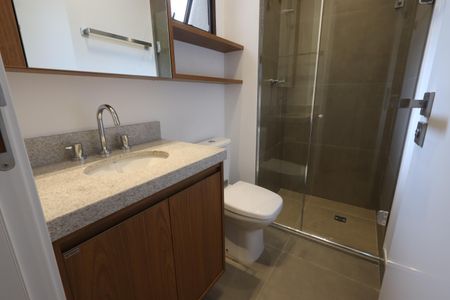 Apartamento para alugar com 77m², 2 quartos e 2 vagasBanheiro da Suíte