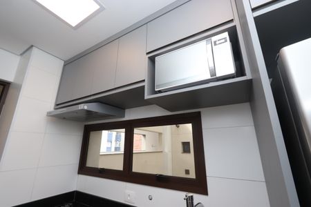 Apartamento para alugar com 77m², 2 quartos e 2 vagasCozinha