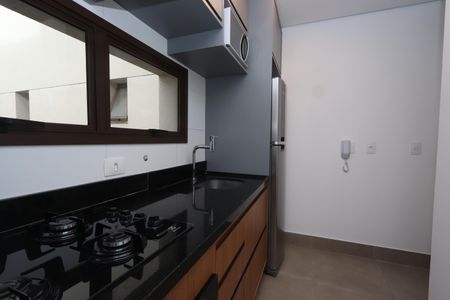 Cozinha de apartamento para alugar com 2 quartos, 77m² em Vila Mariana, São Paulo