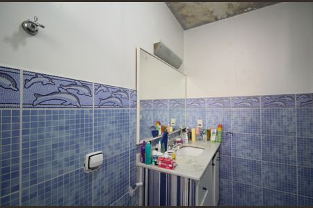 Casa à venda com 350m², 4 quartos e 4 vagas Casa à venda com 350m², 4 quartos e 4 vagasBanheiro Social