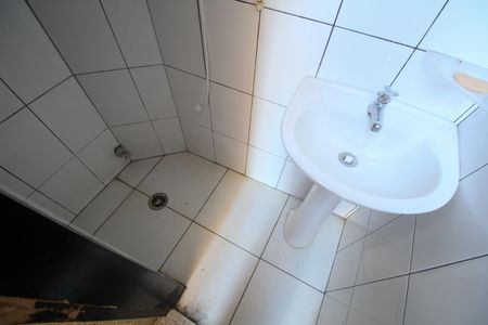 Casa à venda com 350m², 4 quartos e 4 vagas Casa à venda com 350m², 4 quartos e 4 vagasBanheiro de Serviço 2