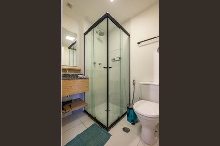 Banheiro Social de kitnet/studio à venda com 1 quarto, 21m² em Jardim Paulista, São Paulo