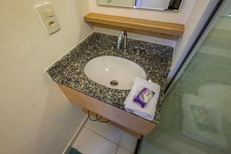 Studio à venda com 21m², 1 quarto e sem vaga Studio à venda com 21m², 1 quarto e sem vagaBanheiro Social