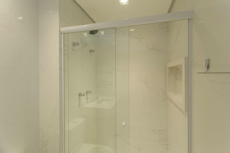 Apartamento para alugar com 61m², 2 quartos e 1 vagaBanheiro da Suíte 2