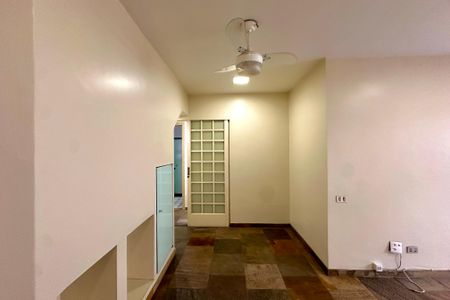 Sala de apartamento para alugar com 2 quartos, 84m² em Botafogo, Rio de Janeiro