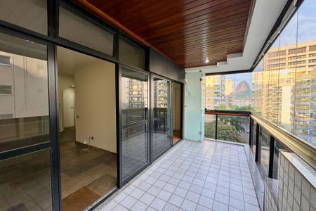 Varanda de apartamento para alugar com 2 quartos, 84m² em Botafogo, Rio de Janeiro