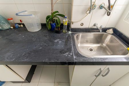 Apartamento para alugar com 70m², 3 quartos e 1 vagaÁrea de Serviço