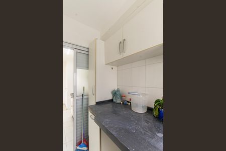 Apartamento para alugar com 70m², 3 quartos e 1 vagaÁrea de Serviço
