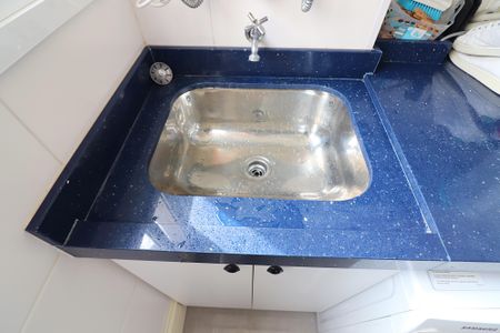 Apartamento à venda com 98m², 2 quartos e 1 vagaÁrea de Serviço