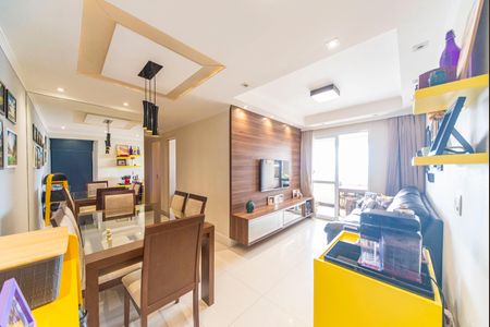 Sala de apartamento à venda com 3 quartos, 79m² em Campestre, Santo André