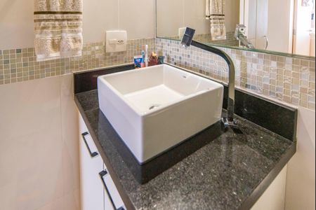 Apartamento à venda com 79m², 3 quartos e 2 vagasBanheiro Social